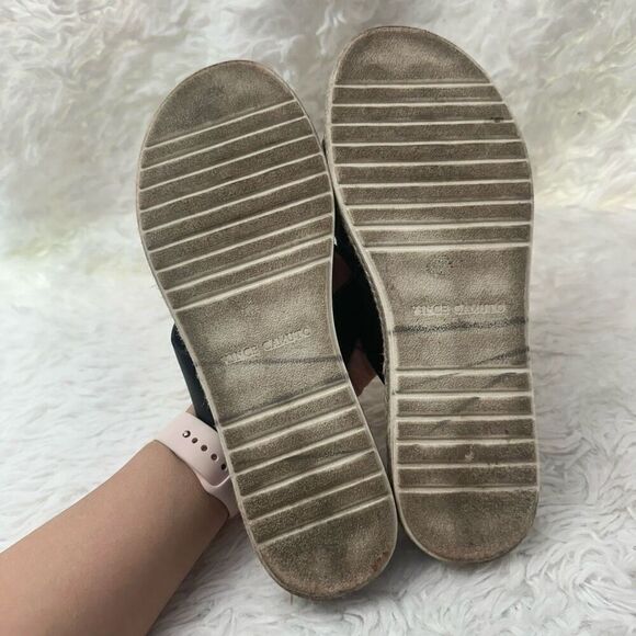 Vince Camuto Rickert Black Leather Cross strap Slide Sandals size 9M /40 - Picture 8 of 9